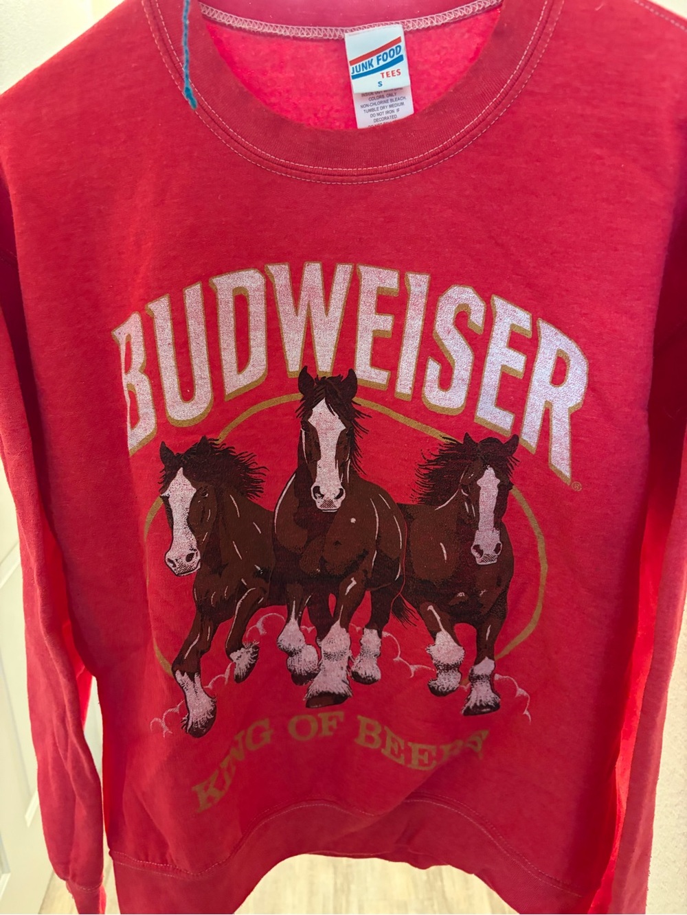 Budweiser Red Long-Sleeve crewneck Graphic Tee